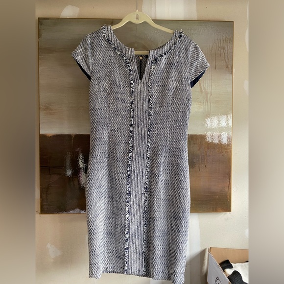 Dress - Picture 1 of 7